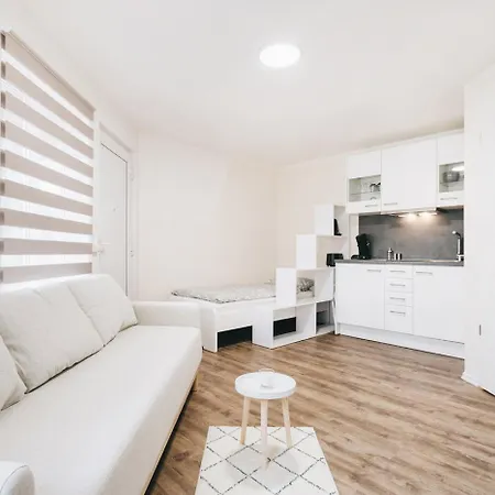 Ankes Im Wohnpark Uninah In